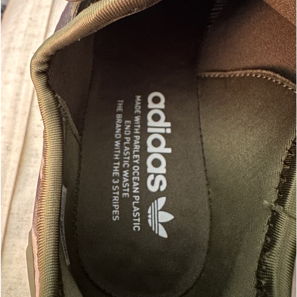 NWT Adidas Men's Originals size 7 NMD R1 Sneakers. Olive Strata/Camo colorway - Picture 7 of 9